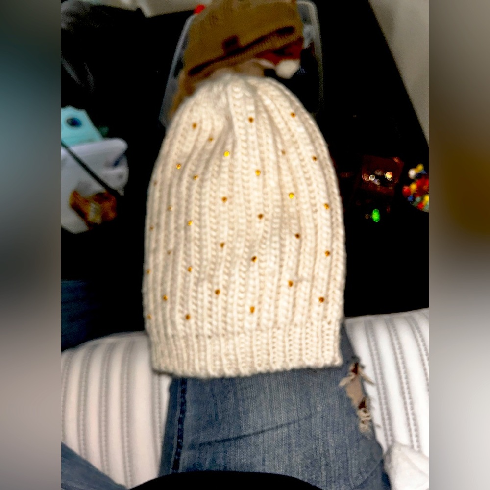 Apt 9 Beanie